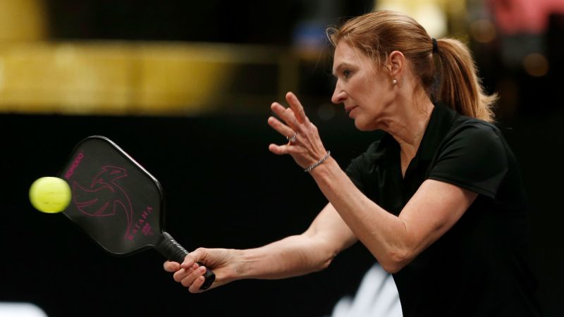 Steffi Graf ontdekt pickleball.