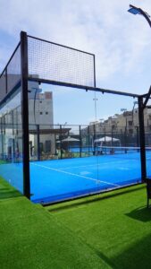 Padelbaan bouw en constructie Padelbaan bouw en constructie
