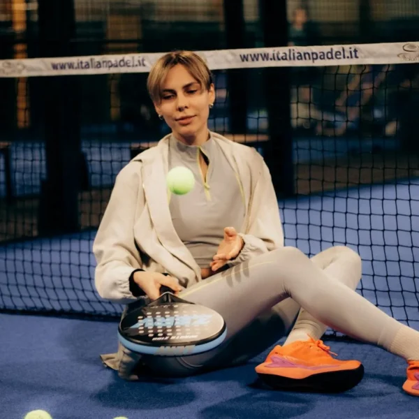 Beste padel rackets voor beginners, close-up van racket