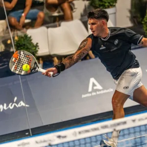 Bullpadel Ionic Power 2025 Javi Leal foto 2