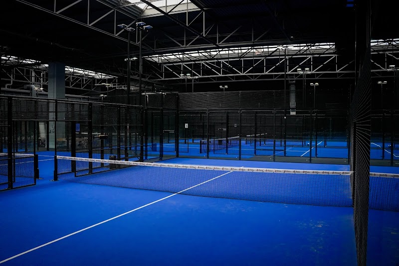 Una Mas Padel