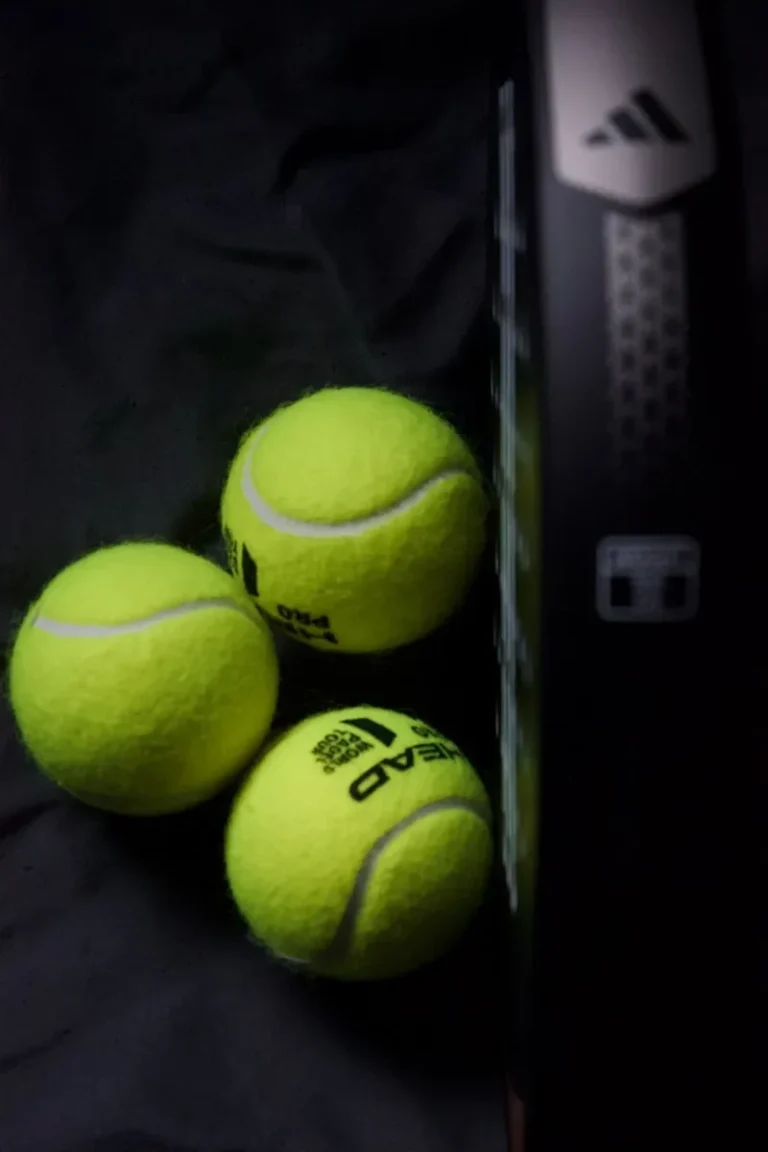 Verschil padelballen en tennisballen uitgelegd
